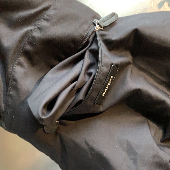 margot LEATHER HOBO